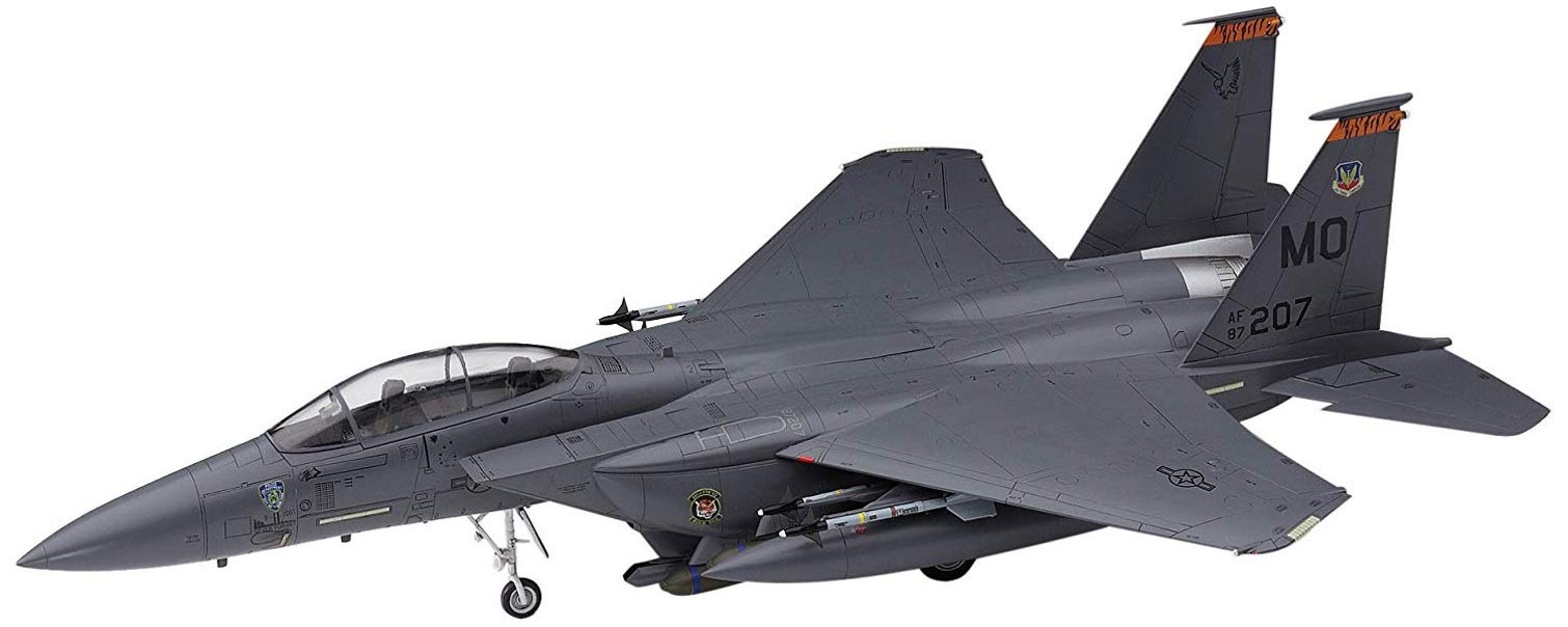 Hasegawa 1:72 Scale F-15E Strike Eagle Model