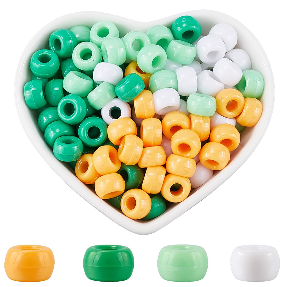 SOFPLATE 800Pcs 4 Colors St Patricks Day Pony Beads Green Pony Beads Bulk Plastic White Yellow Lucky Small Loose Bead Set for jewellery Making Friendship Bracelet Necklace DIY Wedding Hair Beading