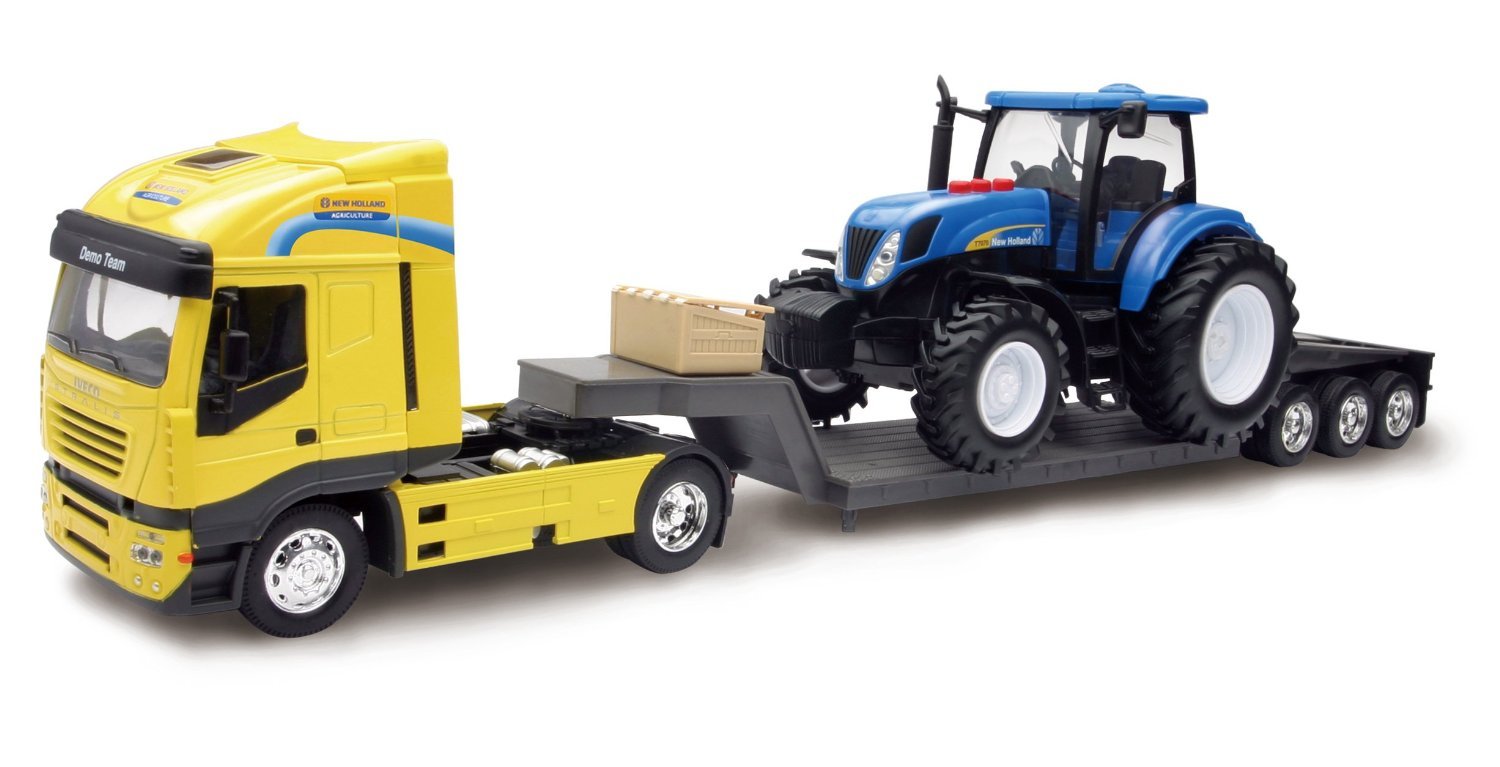 NewRay 1693 "New Holland T7070 with Truck Model Tractor