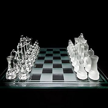 Smiledrive Glass Chess Set (Clear)