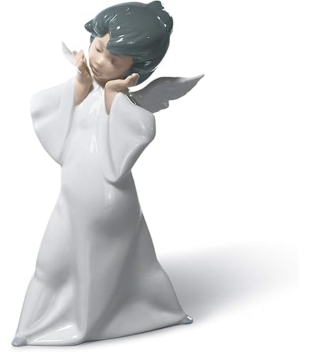 Amazon.com: LLADRÓ an Angel's Wish Figurine. Porcelain Angel