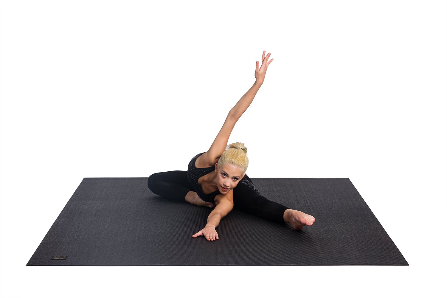 Gxmmat Large Yoga Mat 6'x8'x7mm Extra Thick, Ultra Comfortable, Non-Toxic, Non-Slip, Barefoot Exercise Mat -Pilates, Stretching, Workout Mats for Home Gym Flooring (6'x8' Yoga mat Without Shoes)