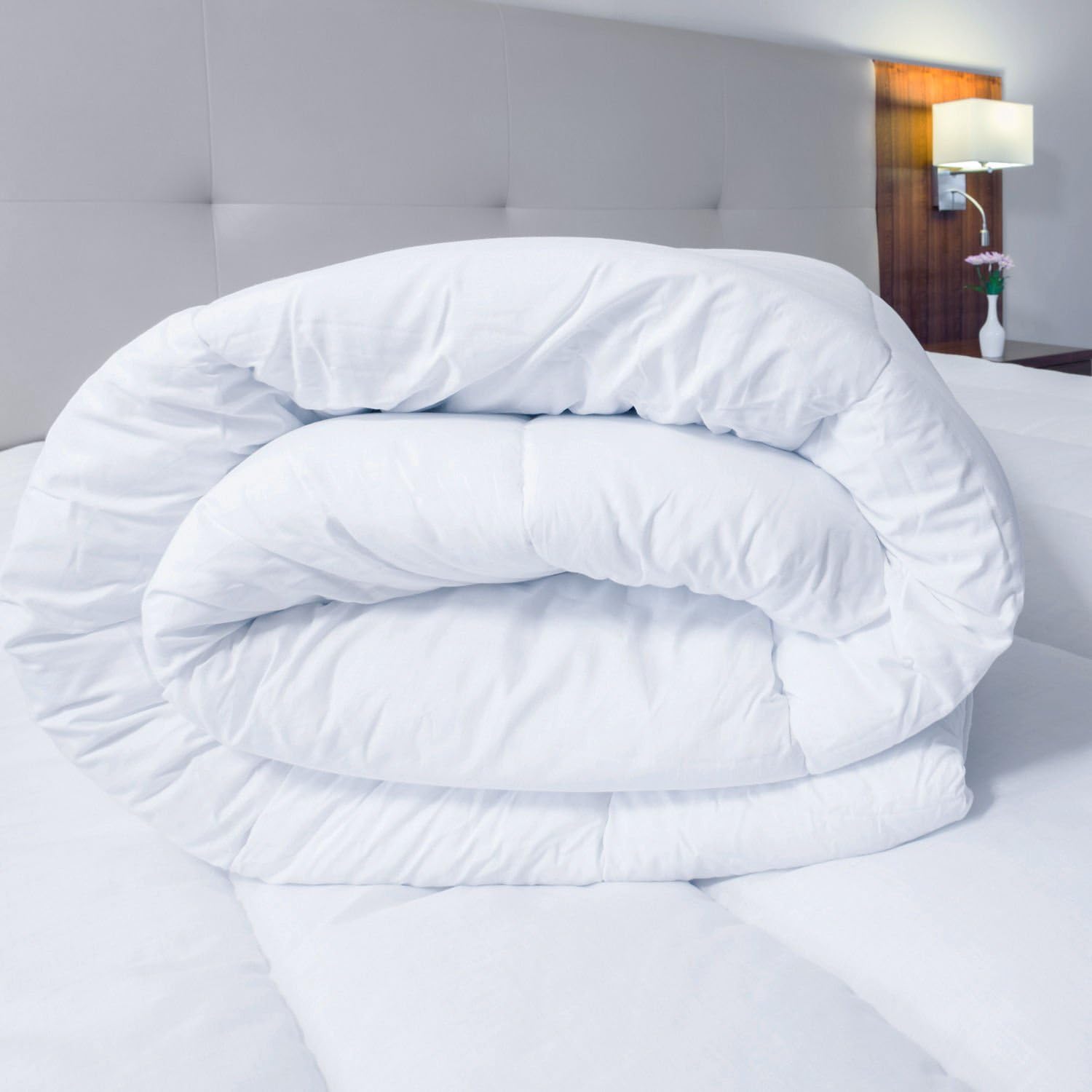 EHD Super Soft Warm Cosy Luxurious Microfibre Duvets All Season Quilts 4.5Tog, 10.5Tog, 13.5Tog or 15 Tog (King Size Quilt, 4.5 Tog)