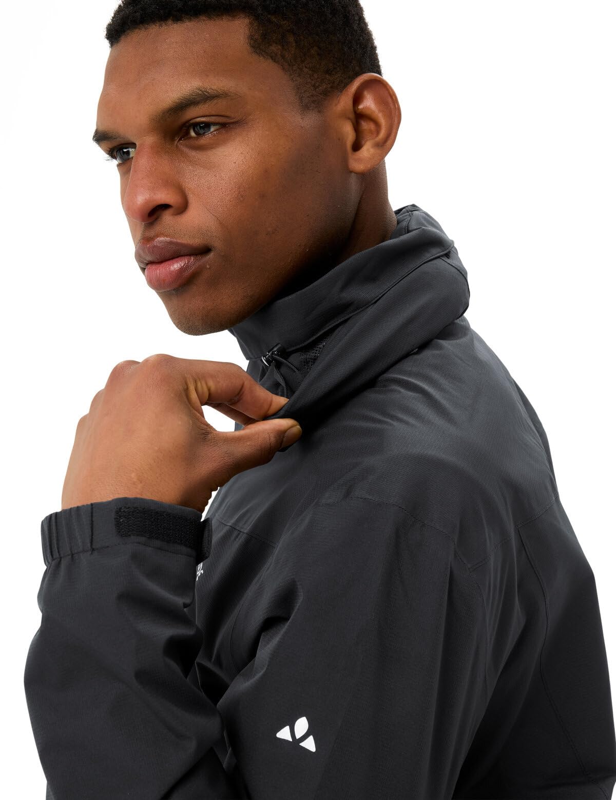 VAUDE Escape Bike Light Regenjacke Herren – Fahrradjacke wasserdicht atmungsaktiv winddicht, 2-Lagen mit verstaubarer Kapuze, black,L 7