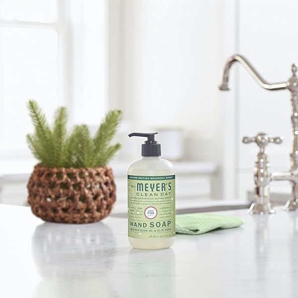 MRS. MEYER’S CLEAN DAY LIQUID HAND SOAP IOWA PINE, 12.5 FL OZ