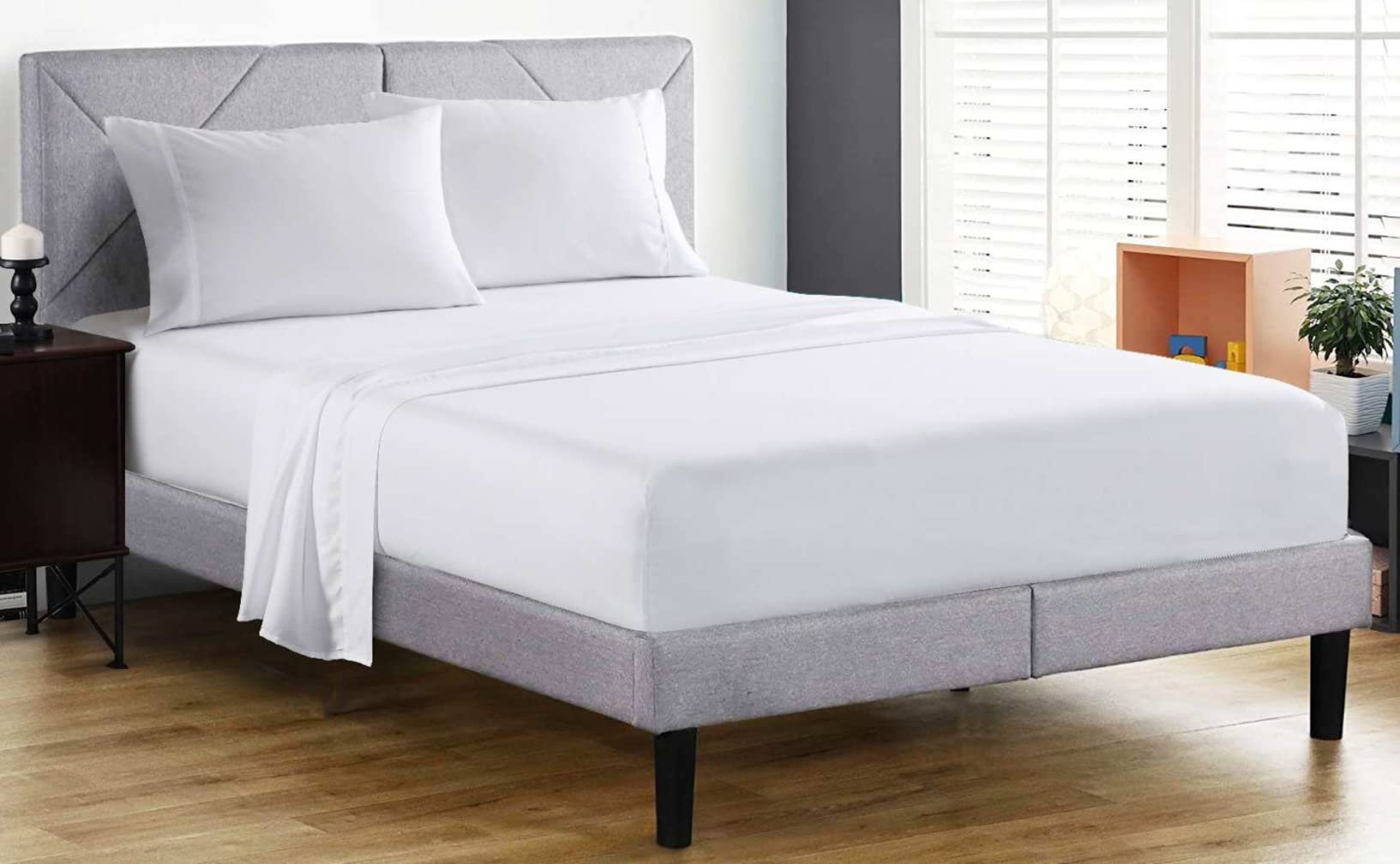 Fitted Sheet 100% Egyptian Cotton 200 Thread Count 25cm Deep Fitted Bed Sheet Hotel Quality Soft & Crisp Cotton Bedding Set (White, King)