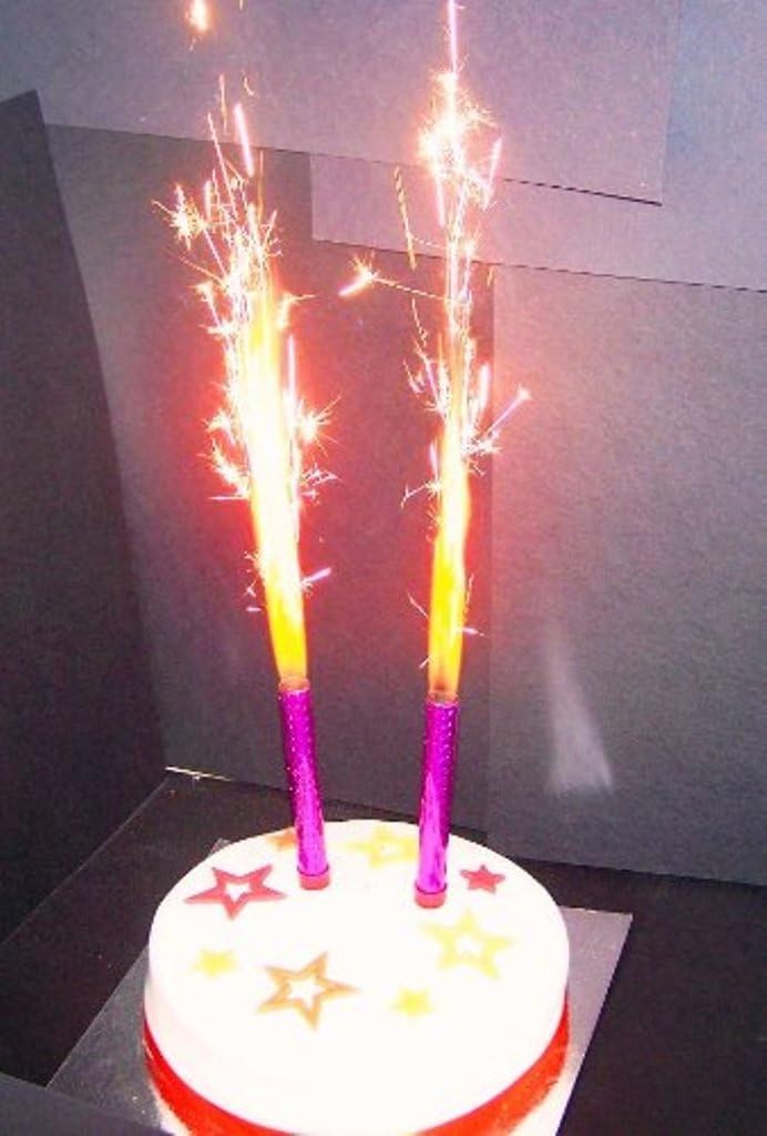 4 x Hot Pink Ice Fountain Cake Candles