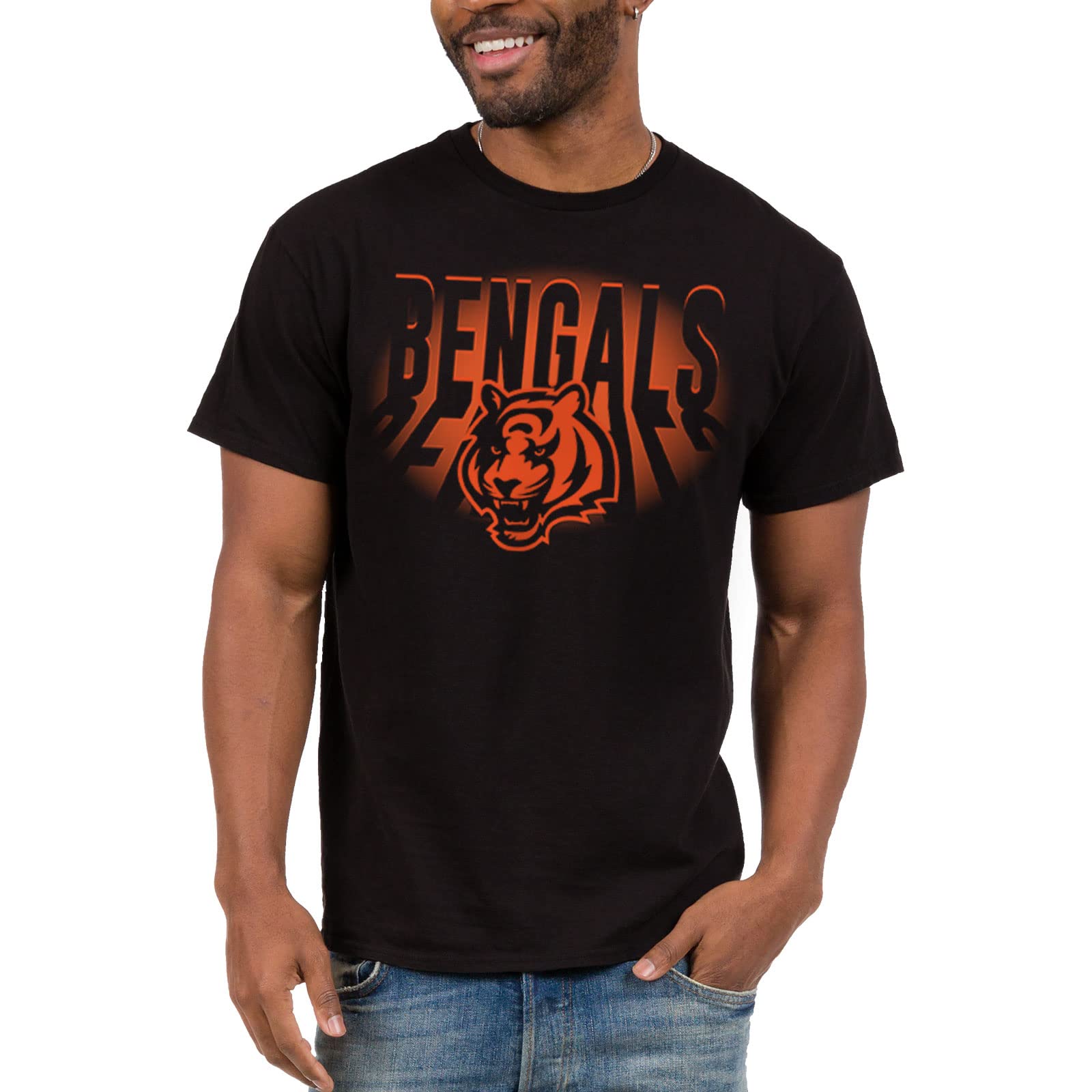 Junk Food Clothing x NFL - Cincinnati Bengals - Team Spotlight - Unisex Adult Short Sleeve Fan T-Shirt for Men and Women - Size Medium Image