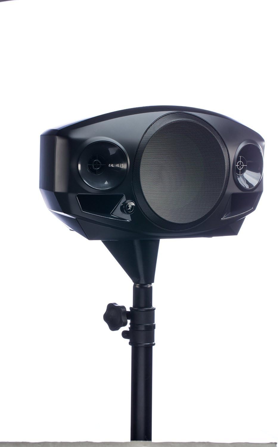 mackie freeplay kickstand