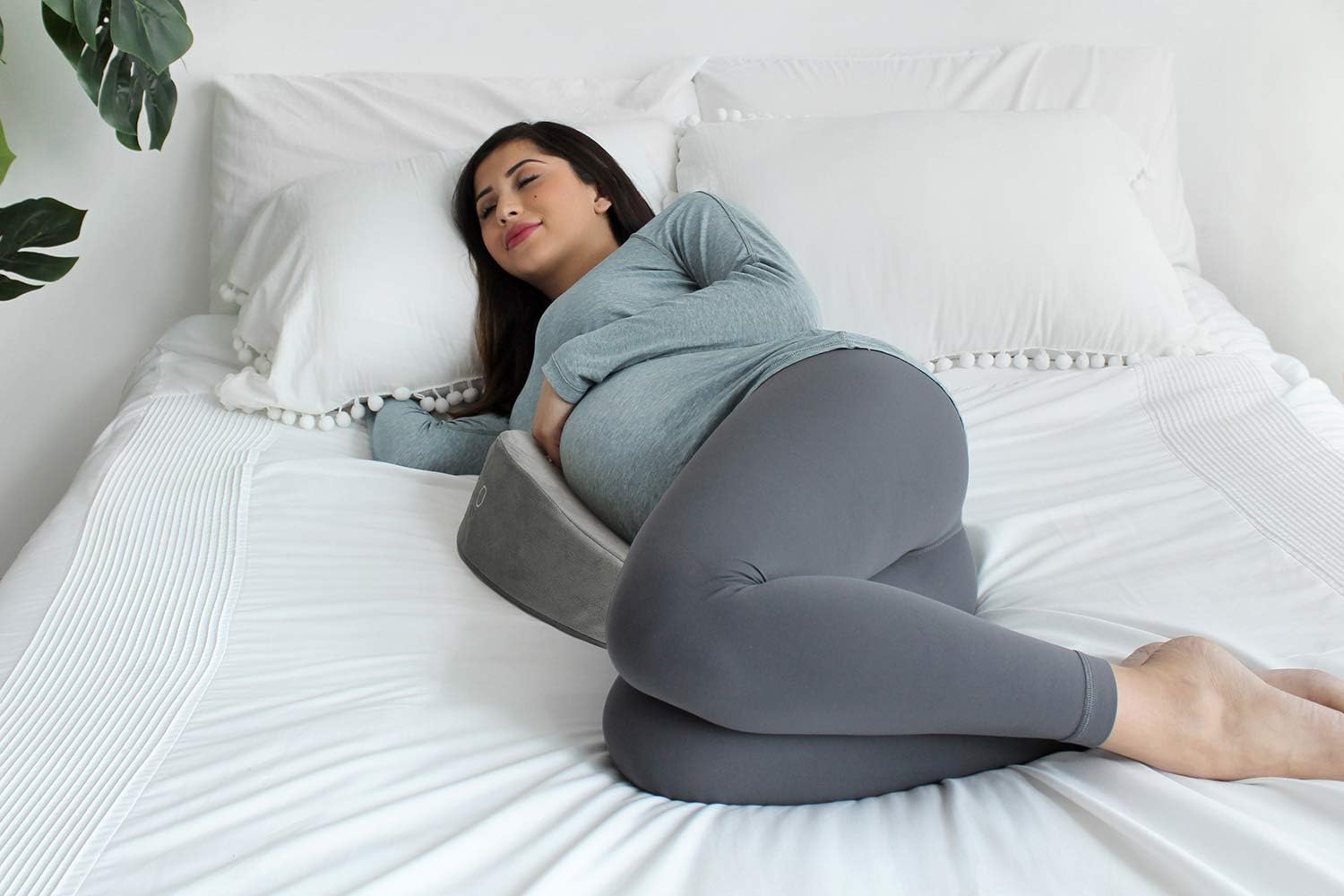 EKLO MommyWedge Pregnancy Wedge Pillow - Memory Foam Maternity Support for Back, Belly, Knees - Includes Soft Velvet Cover: Home & Kitchen