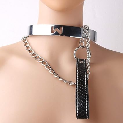 choker with chain leash