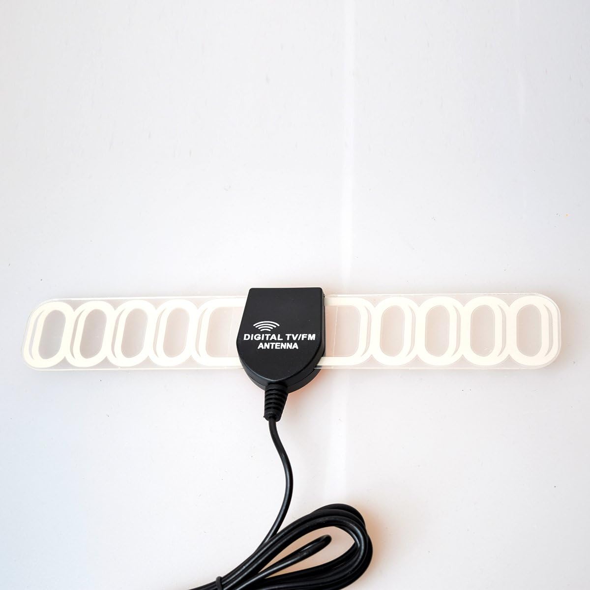 Car Automobile Aerial TV Radio FM Antenna Signal Amplifier Booster