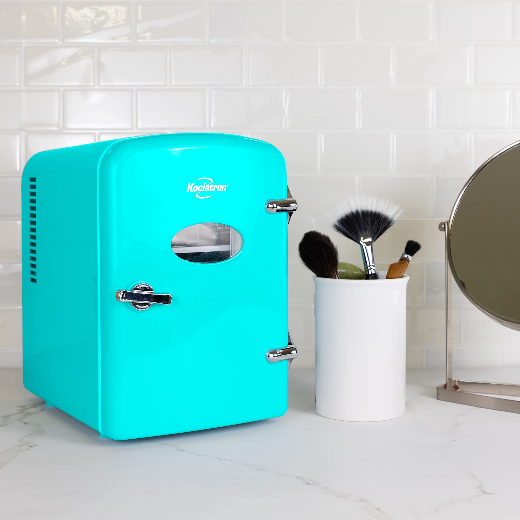 Koolatron Retro Portable Mini Fridge 4 Liter/6 Can