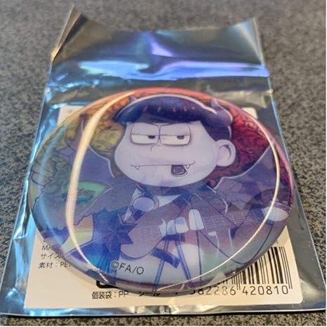 Amazon おそ松さん Hmv マルイ 限定 天使 悪魔 チェンジング缶バッジ カラ松 缶バッジ カンバッジ バッジ 天使アイドル 悪魔バンド アイドル 芸能人グッズ 通販