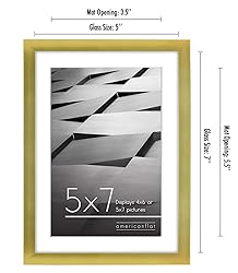Americanflat 5x7 Picture Frame in Gold - Displays