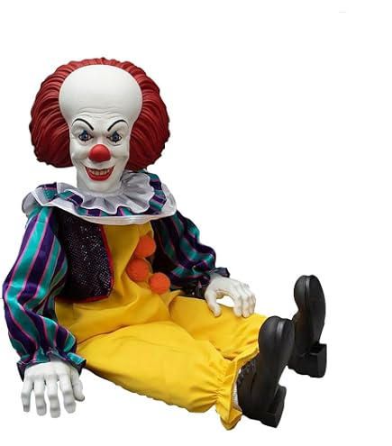 Amazon.com: Mezco Terrifier Art the Clown 18 Inch Roto Plush Doll