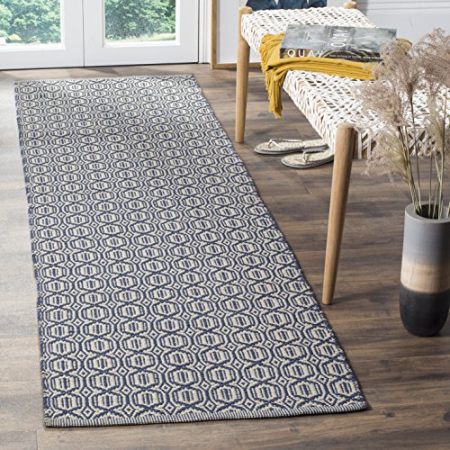 Safavieh Montauk Collection MTK333B Handmade Flatweave Ivory and Navy Cotton Runner (2'3" x 8')