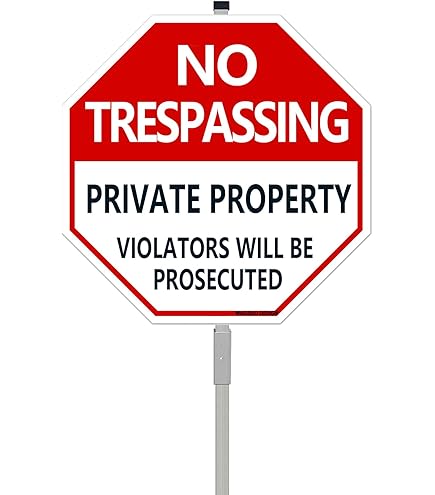Cartel Grande Con Texto En Inglés «property Property No Tres | Cuotas Sin Interés
