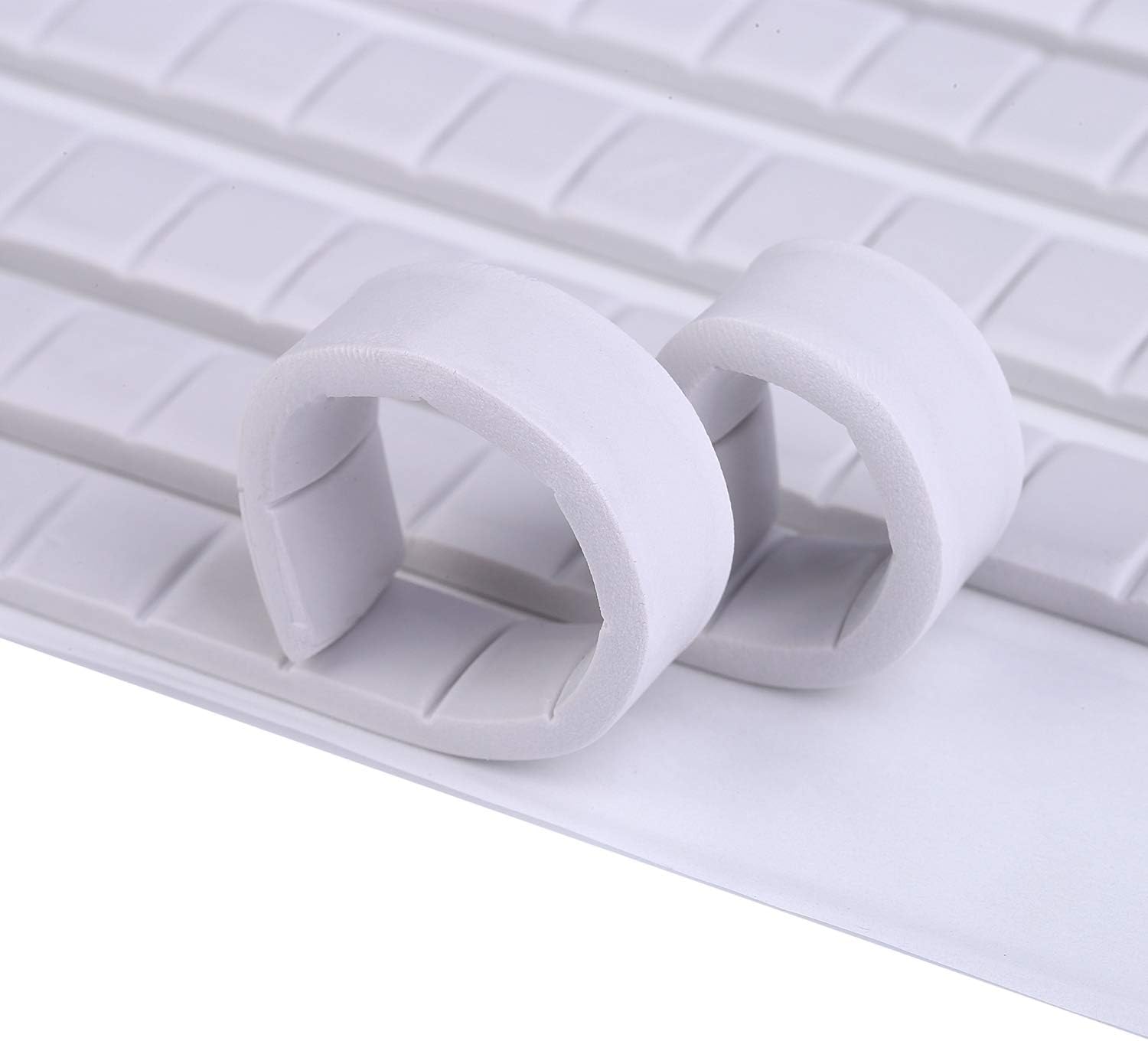 Aneco 96 Pieces Reusable Mounting Putty Adhesive Poster Tacky Putty