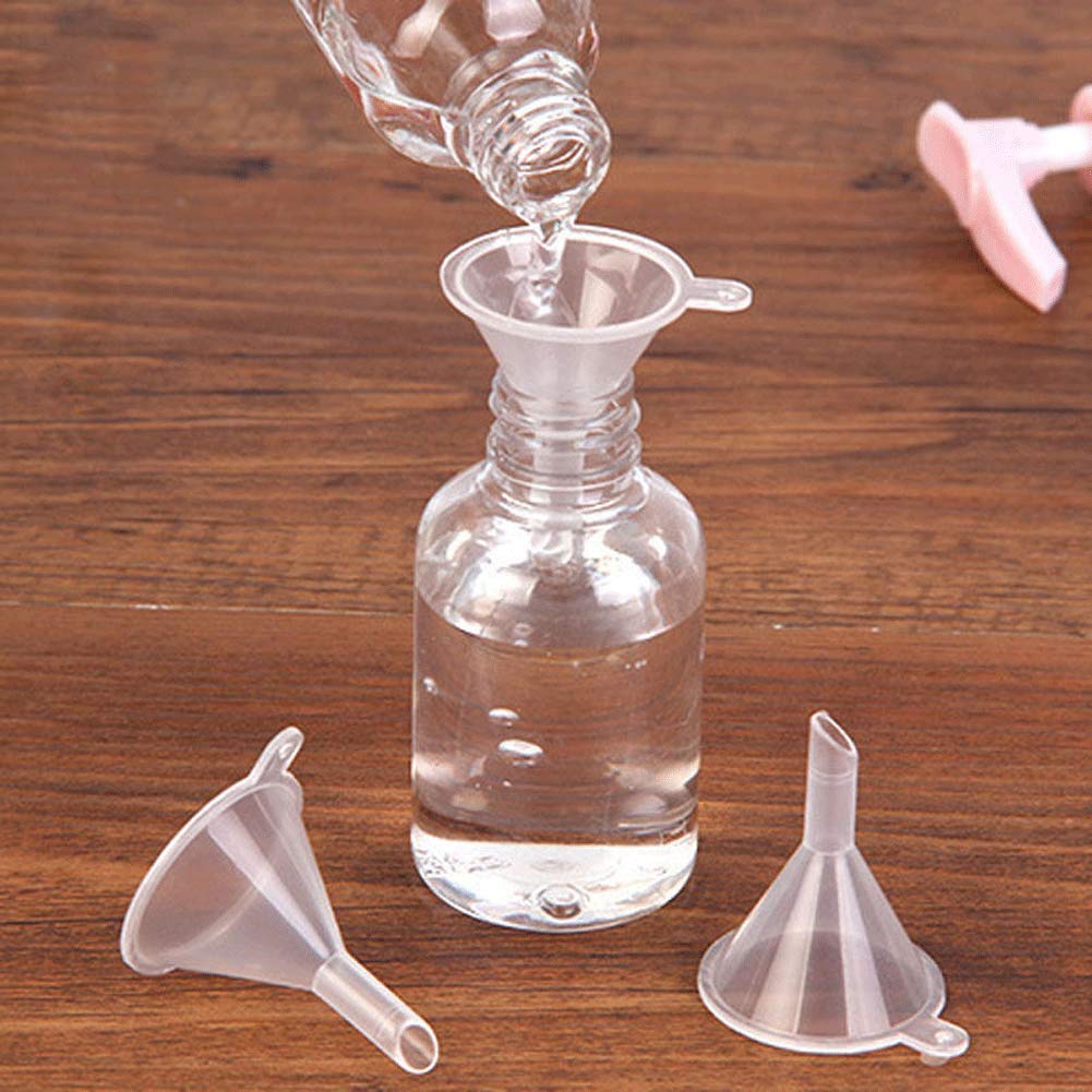 Mini  Plastic Funnels, 50PCS Small Clear Funnels for Art Sand Bottle Filling Perfumes Lab Bottle Essential Oils Arts  Crafts Supplies