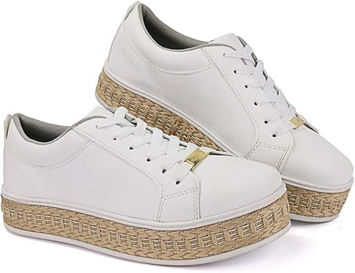 tenis preto e branco da moda