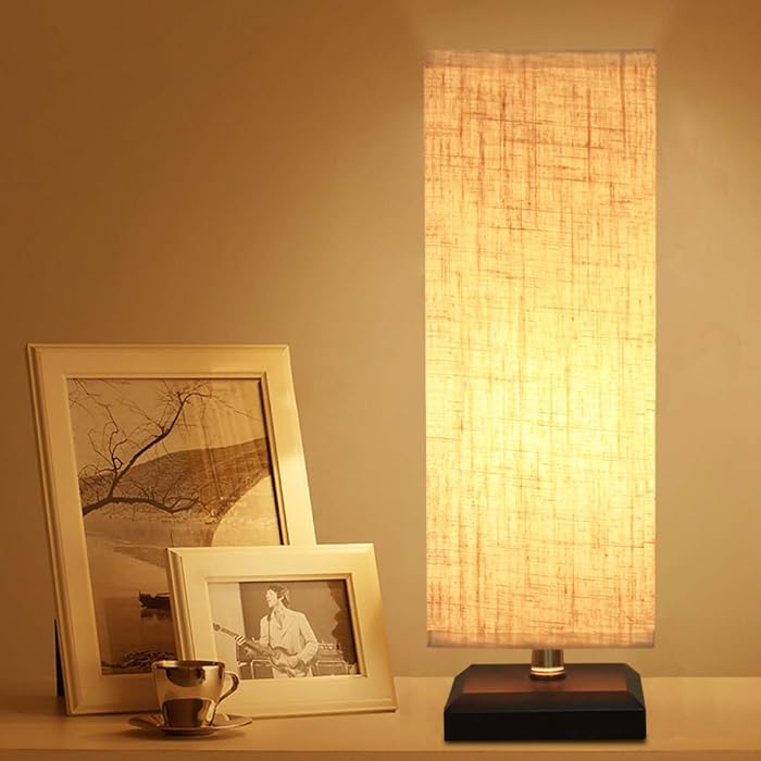 ZEEFO Bedside Table Lamp, Retro Style Solid Wood Table Lamps with Fabric Shade Nightstand Mini Desk Lamps for Bedroom, Living Room, Baby Room, Bookcase (Square)