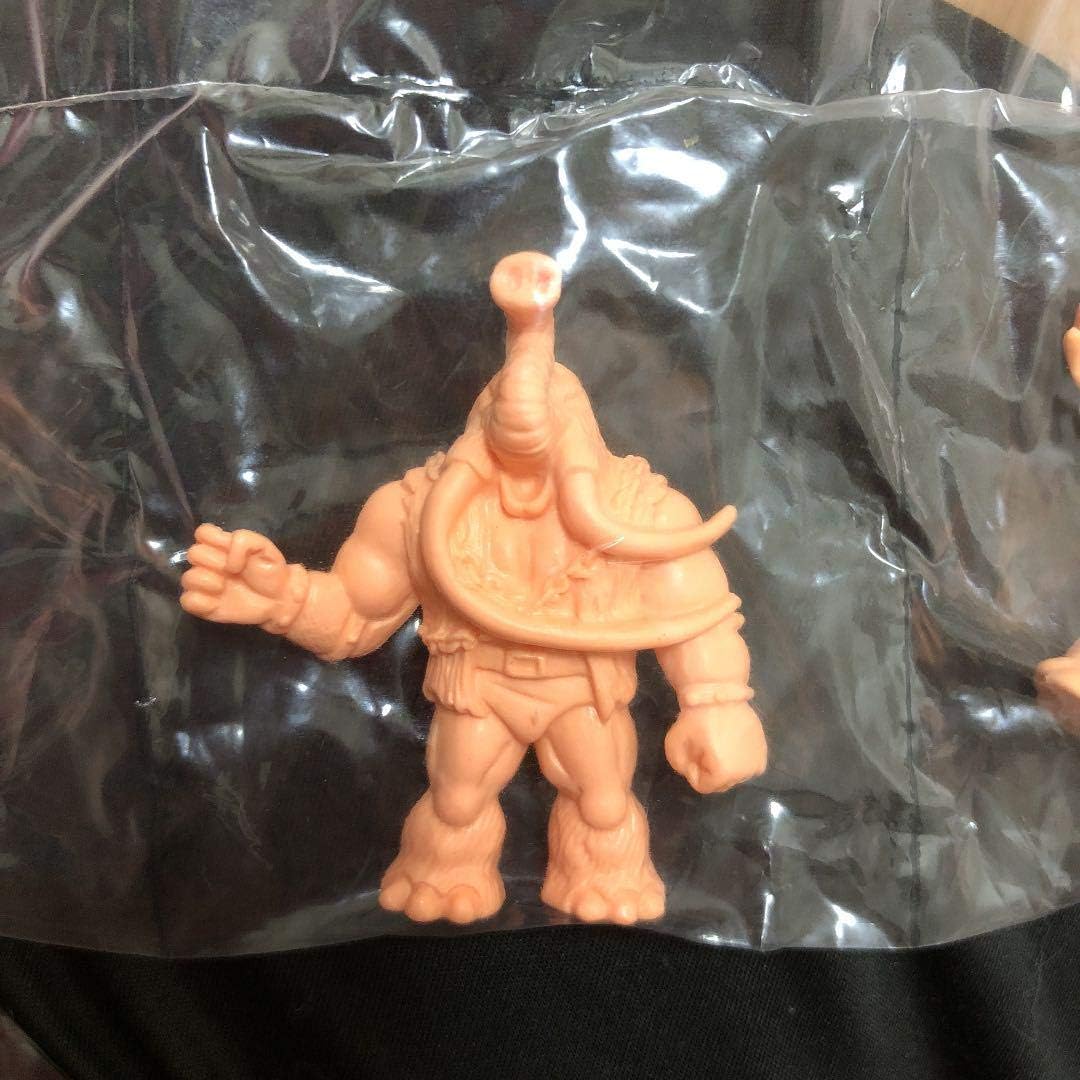 Amazon Co Jp キン消しキン肉マン消しゴムマンモスマン肌色 キン消しパート30 ホビー