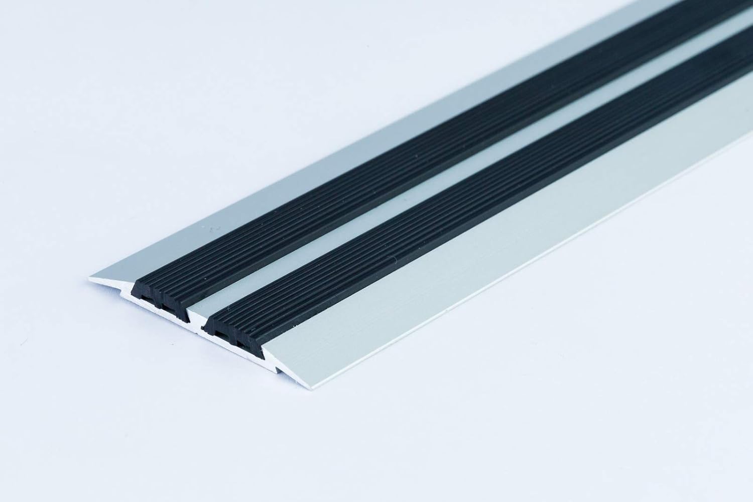 Flat Threshold Carpet Door Aluminium Rubber 45mm x 2M (6.56ft) Floor