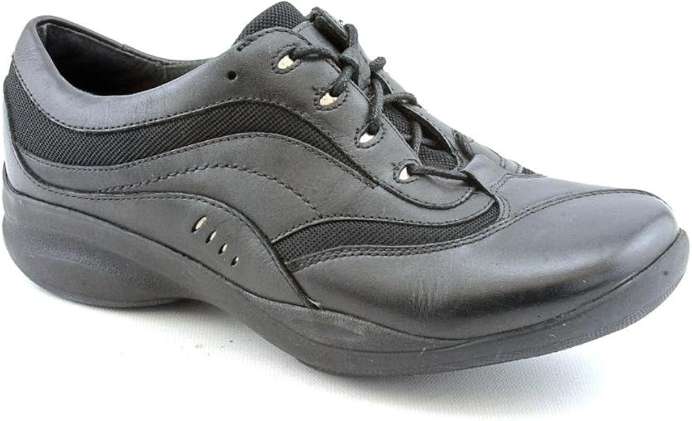 clarks in motion hike shoes