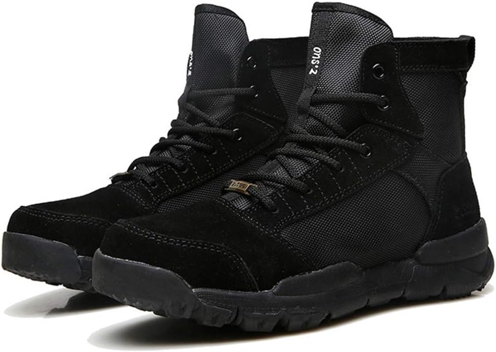 boots for desert trekking