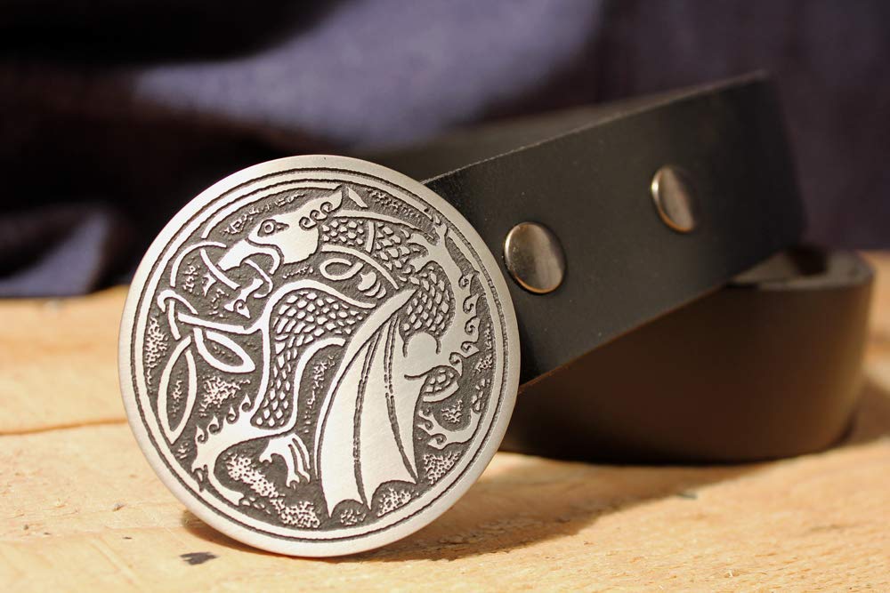 metal belt buckle