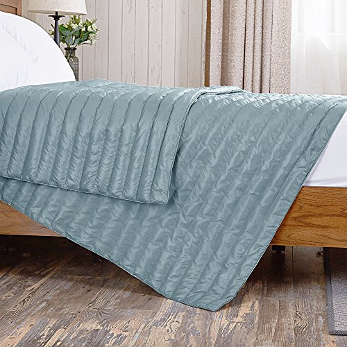 Puredown Nylon Waterproof White Goose Down Indoor/Outdoor Camping