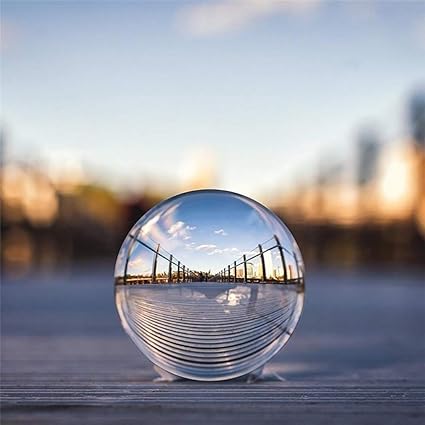 Outgeek Crystal Ball Multifunctional Clear Photography Glass Ball for Desk Decoration