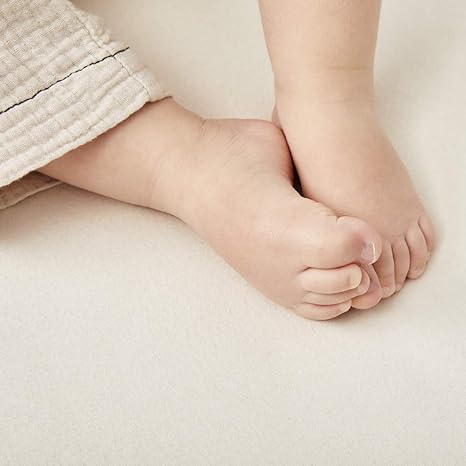 little green sheep waterproof mattress protector