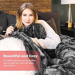 OMG Casey Luxurious Ultra Soft Minky Blanket, Wild