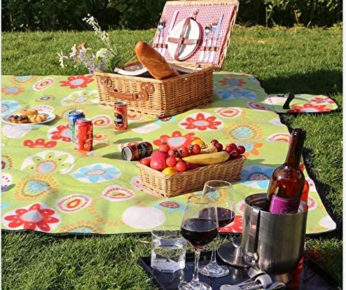 SONGMICS Unisex's XXL 200 x 200 cm Camping Picnic Blanket, Insulated, Waterproof, with Carrying Handle GCM71J, Flower Green - Image 3