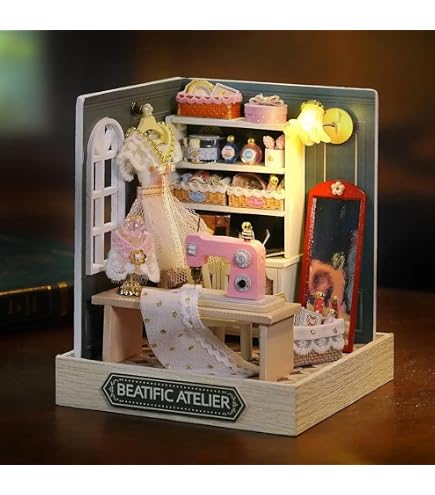 Amazon.com: Miniature Wizardi Roombox Kit - Beatific Atelier
