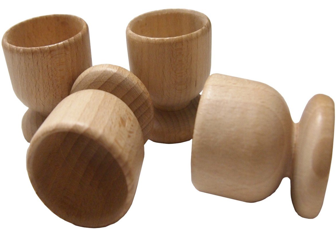 EFO Wooden Egg Cups Set of 4 | Handcrafted Egg Cups Made of Natural Wood | Ideal for Breakfast, Camping, Picnics or a Child's Play Kitchen | Sturdy, Eco-Friendly and Timeless Design | Beech Wood