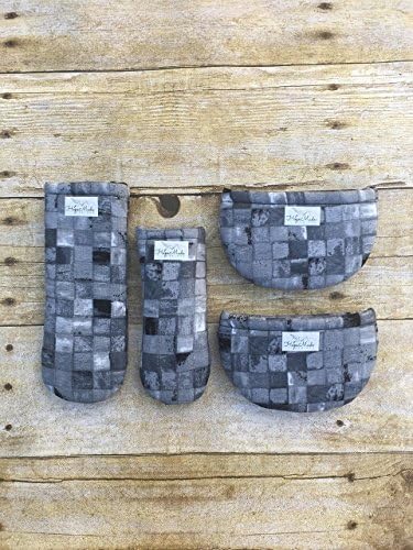 Black Mosaic print Cookware Oven Hot Pad and Pot Handle Holder
