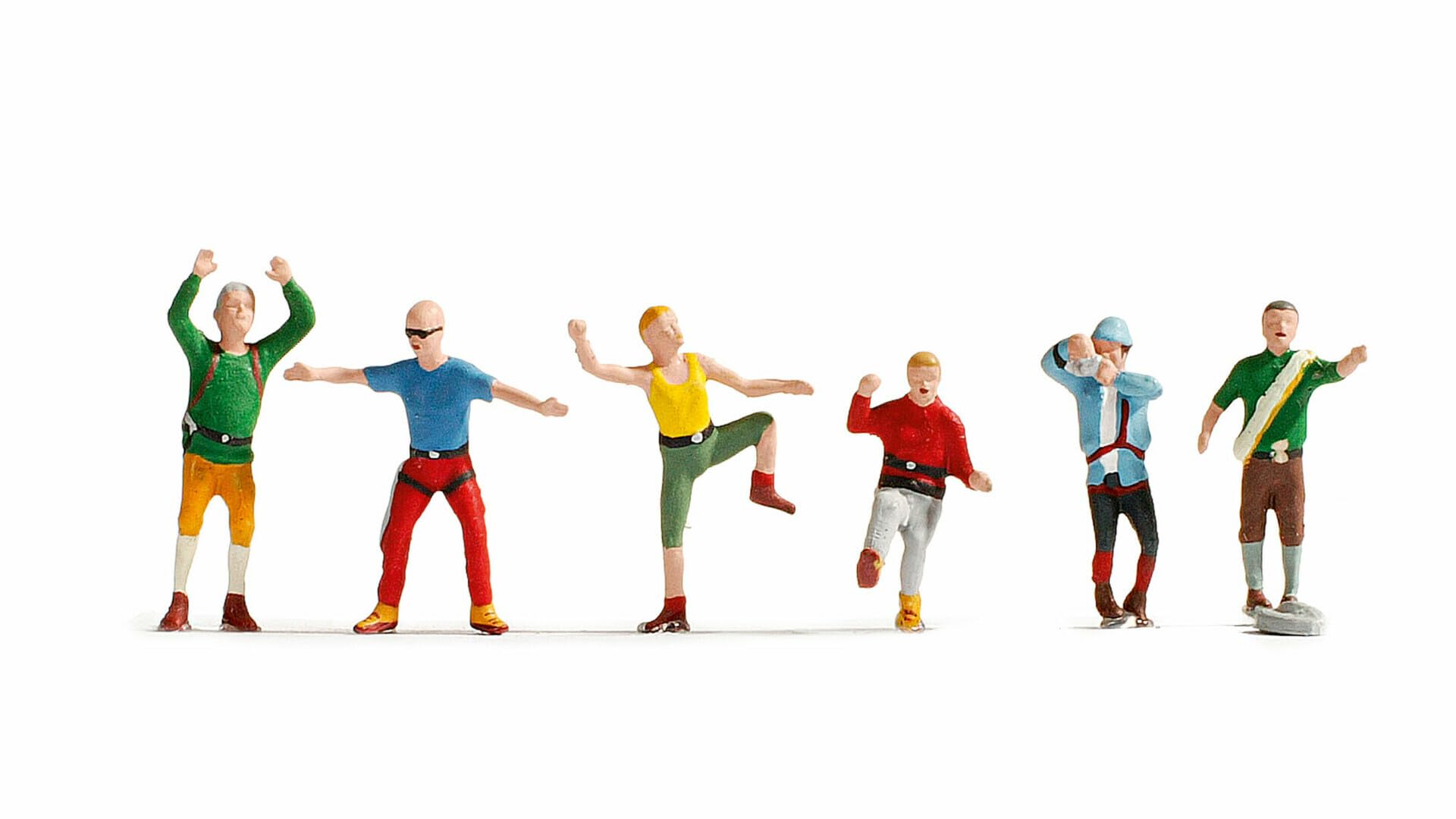 Noch 36871 Mountaineers Landscape Modelling