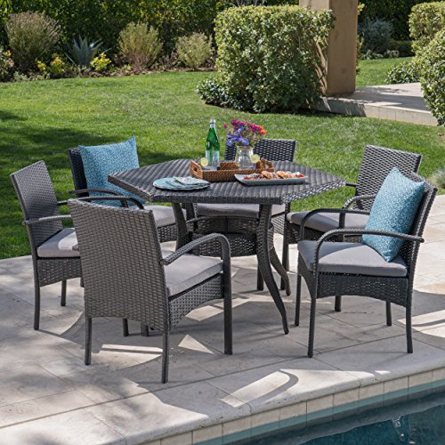 Round Outdoor 7 Piece Patio Dining Sets