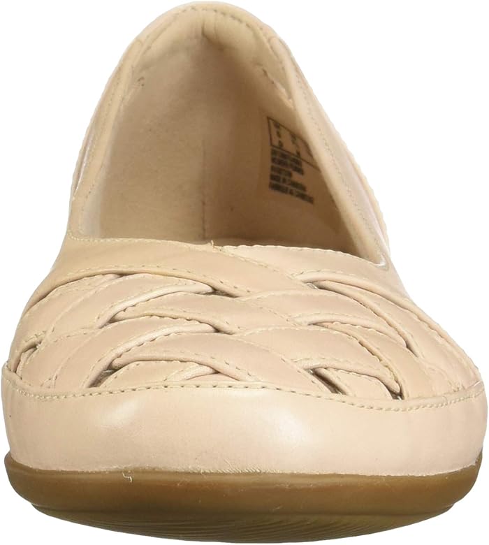 clarks women's gracelin maze loafer flat