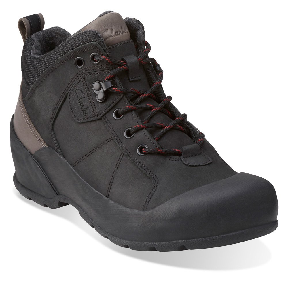 clarks outdoor muckers