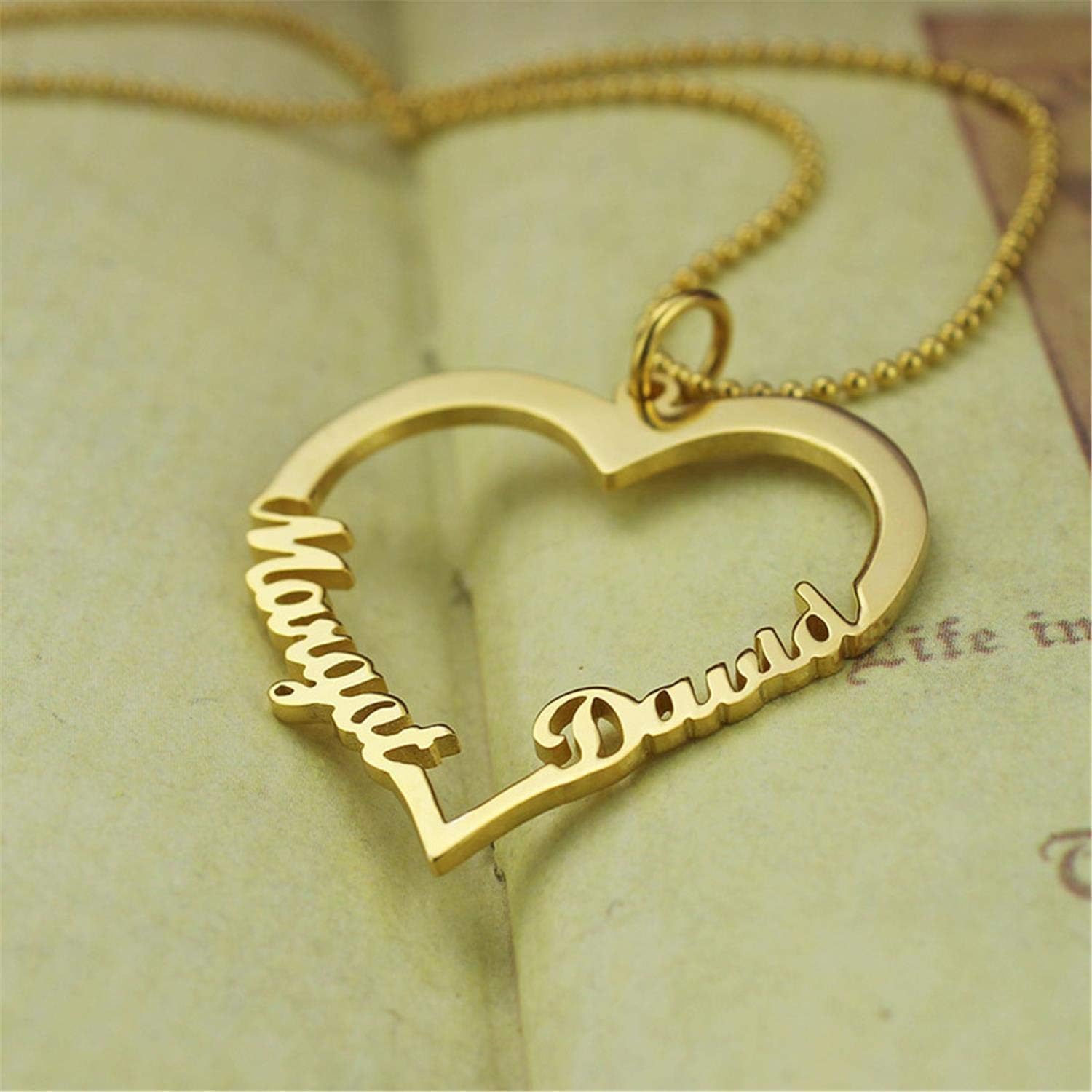 necklace with girlfriend's name for him