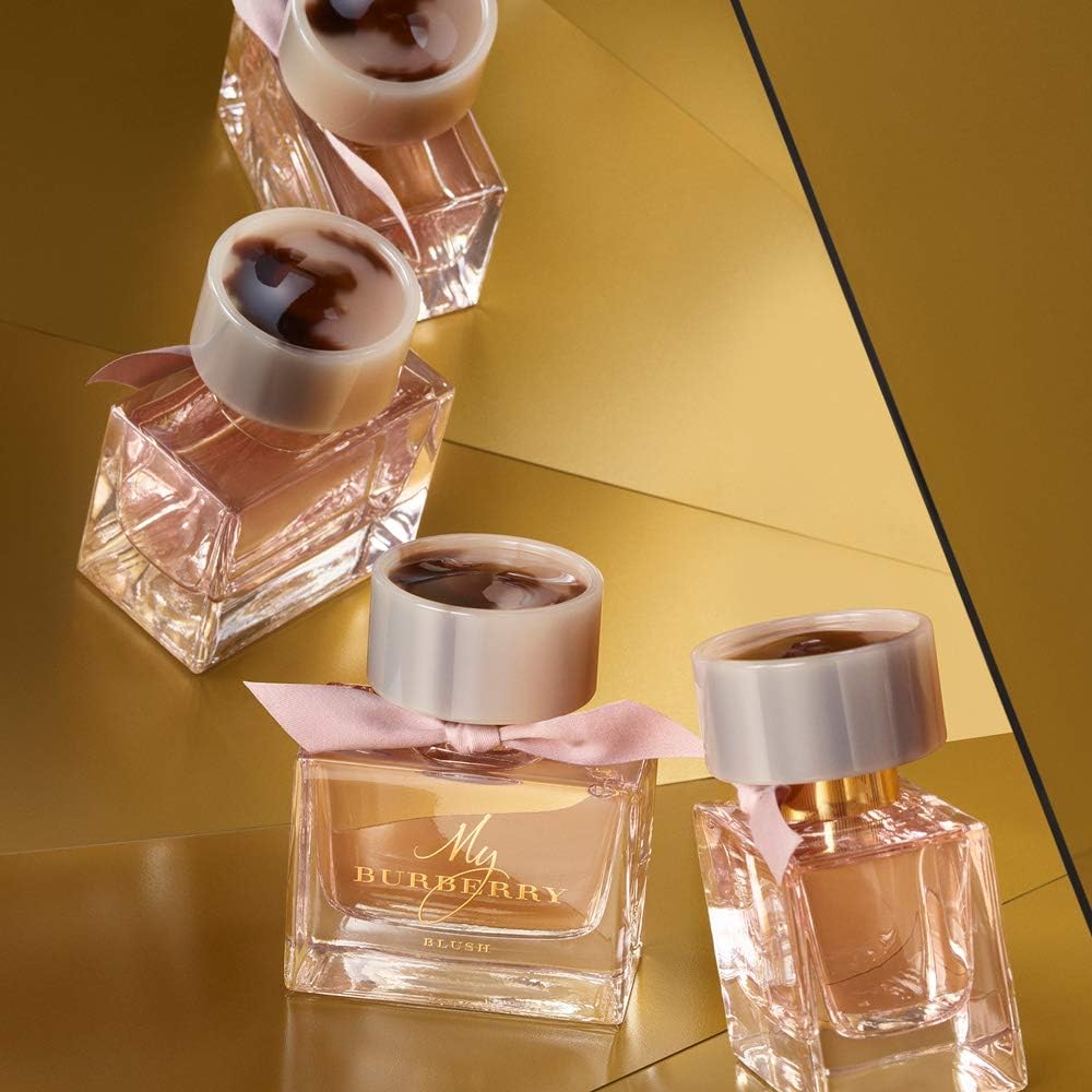 BURBERRY Blush Eau De Parfum for Women Multicoloured, Green, 30 ml, 30 ml (Pack of 1) - Image 4