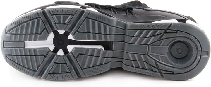 twinstrike adv stretch leather shoes