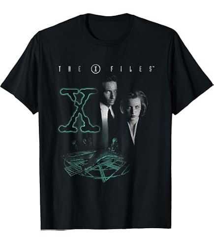 Amazon.com: X-Files Vintage 90's Poster Mulder and Scully Retro TV