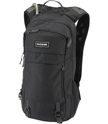 Amazon.com : Dakine Heli Backpack 12L - Black, One Size : Sports