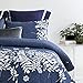 Wake In Cloud - Floral Quilt Set, Botanical Elegant Flower Tree Leaf Modern Pattern Printed, Reversible Lightweight Bedspread Coverlet, 3 Pieces, Navy Blue Gray, Queen/Full Size