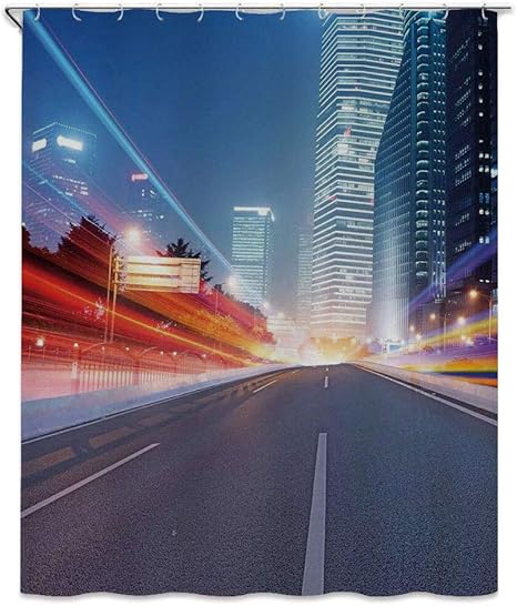 Amazon 都会のアスファルト道路と近代的な街並みに照らされたメトロポリスナイトライフ建物夕暮れ シャワーカーテン 150 X 150cm 多色 防カビ 防水 バス用品 プライバシー保護 取付簡単 シャワーカーテン ホーム キッチン オンライン通販